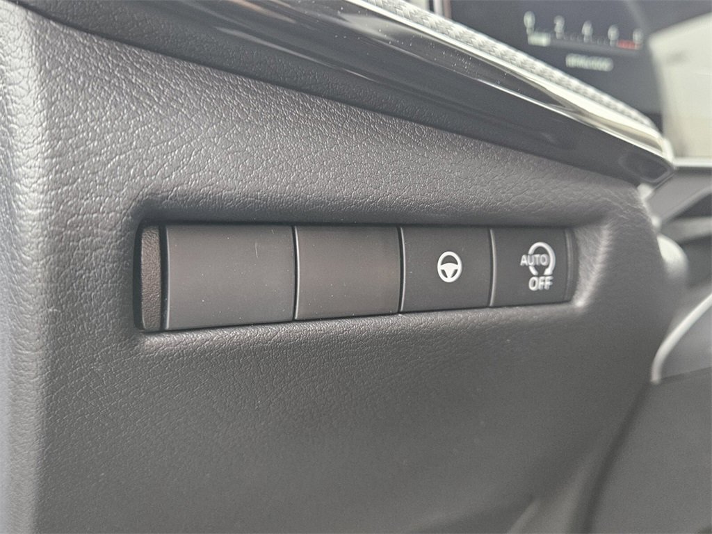 New 2026 Nissan Kicks SR image 27