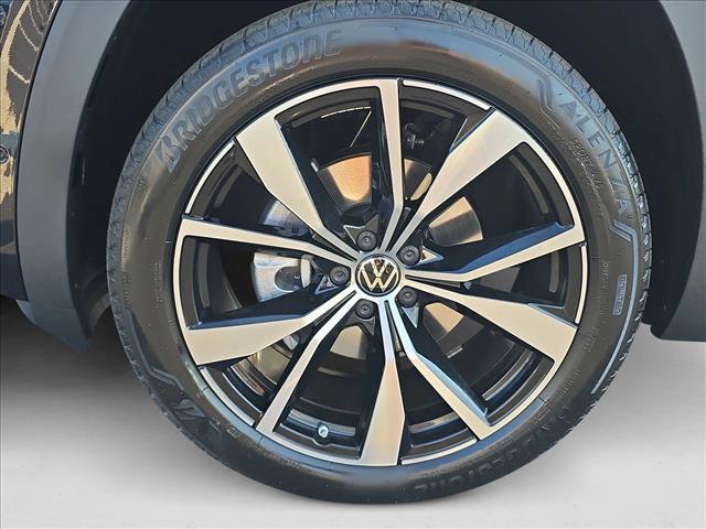 New 2026 Volkswagen Atlas SEL Premium R-Line image 9