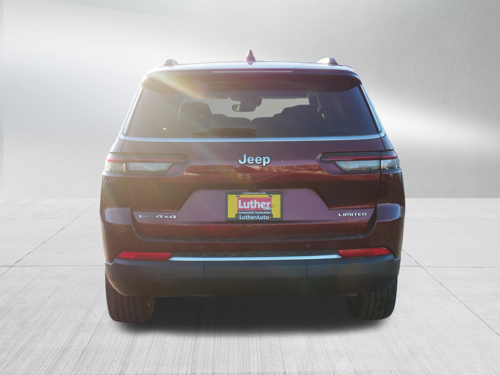 Used 2023 Jeep Grand Cherokee L Limited image 6