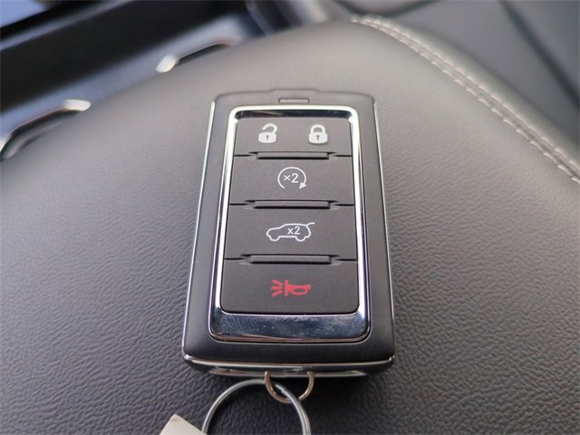 New 2025 Jeep Grand Cherokee Limited w/ Luxury Tech Group II image 30