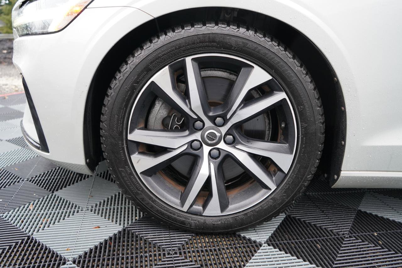 Used 2019 Volvo S60 T6 R-Design AWD/4WD image 12