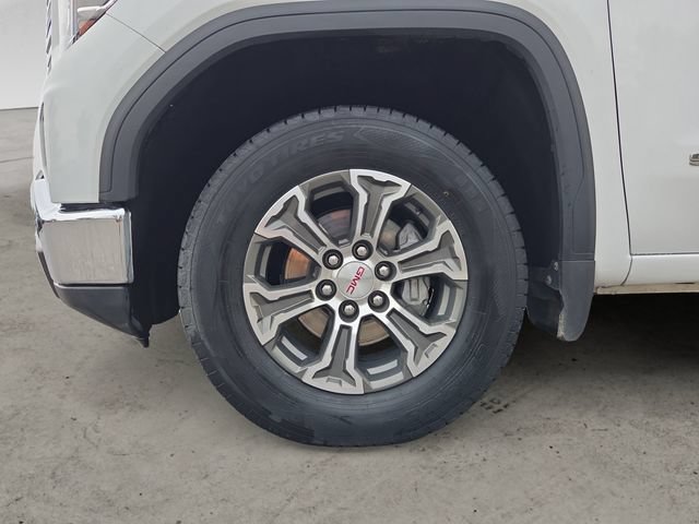Used 2025 GMC Sierra 1500 SLT AWD/4WD image 9