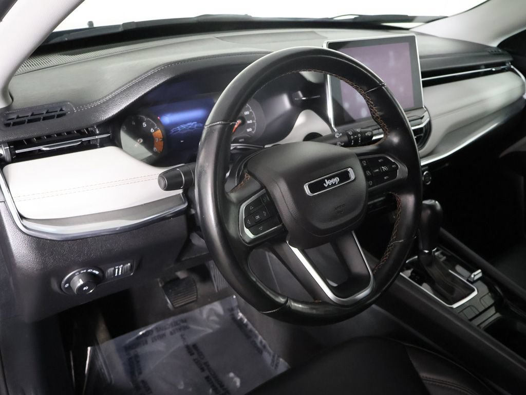 Used 2022 Jeep Compass Limited AWD/4WD image 24