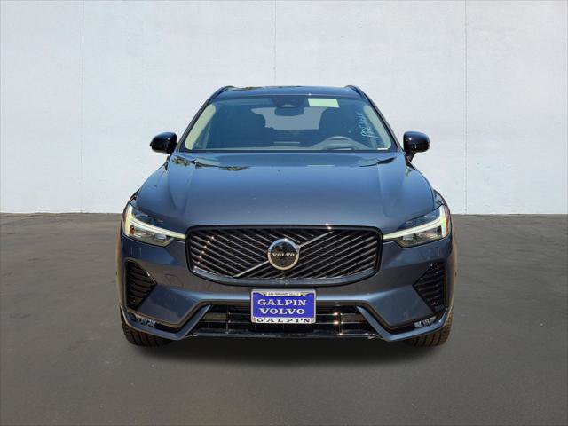 New 2026 Volvo XC60 B5 Ultra w/ Climate Package PRO AWD/4WD image 4