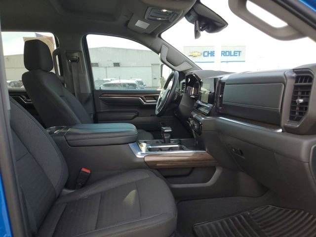 Used 2023 Chevrolet Silverado 1500 LT Trail Boss image 26