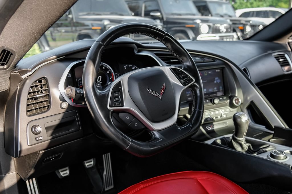 Used 2016 Chevrolet Corvette Stingray Coupe RWD image 11