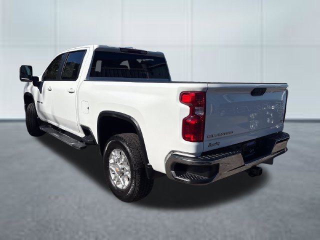 Used 2026 Chevrolet Silverado 2500 LT AWD/4WD image 2