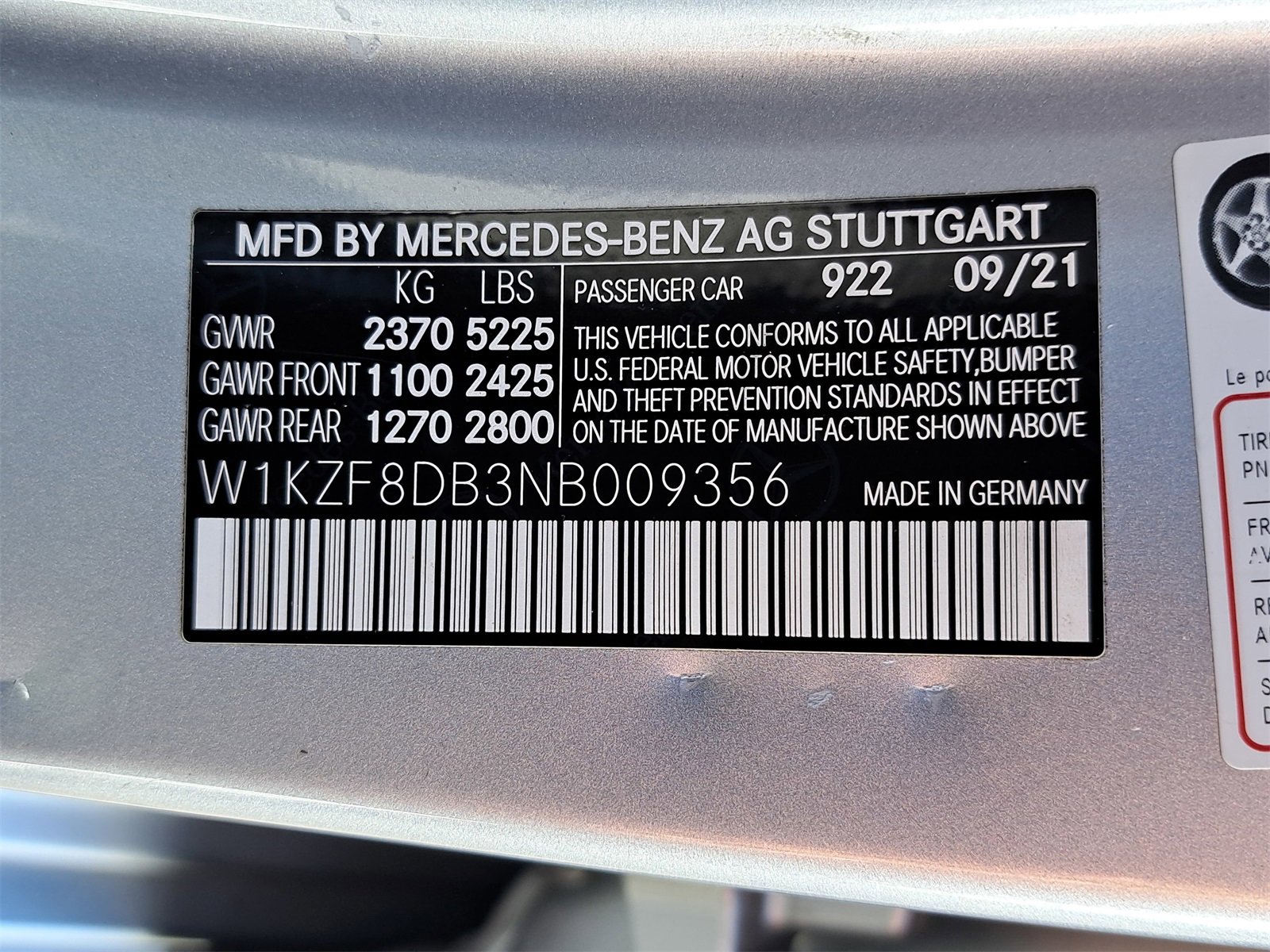 Used 2022 Mercedes-Benz E 350 Sedan w/ AMG Line Exterior image 40