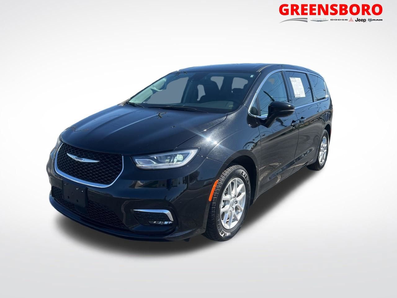 Used 2024 Chrysler Pacifica Touring-L