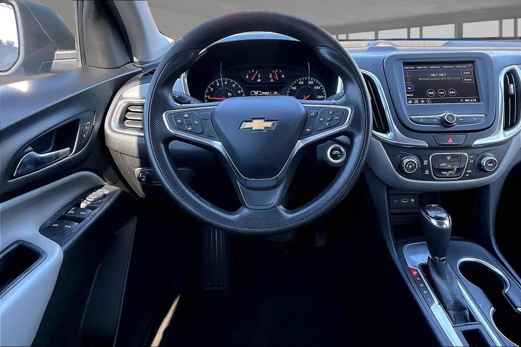 Used 2019 Chevrolet Equinox LS w/ LS Convenience Package FWD image 5