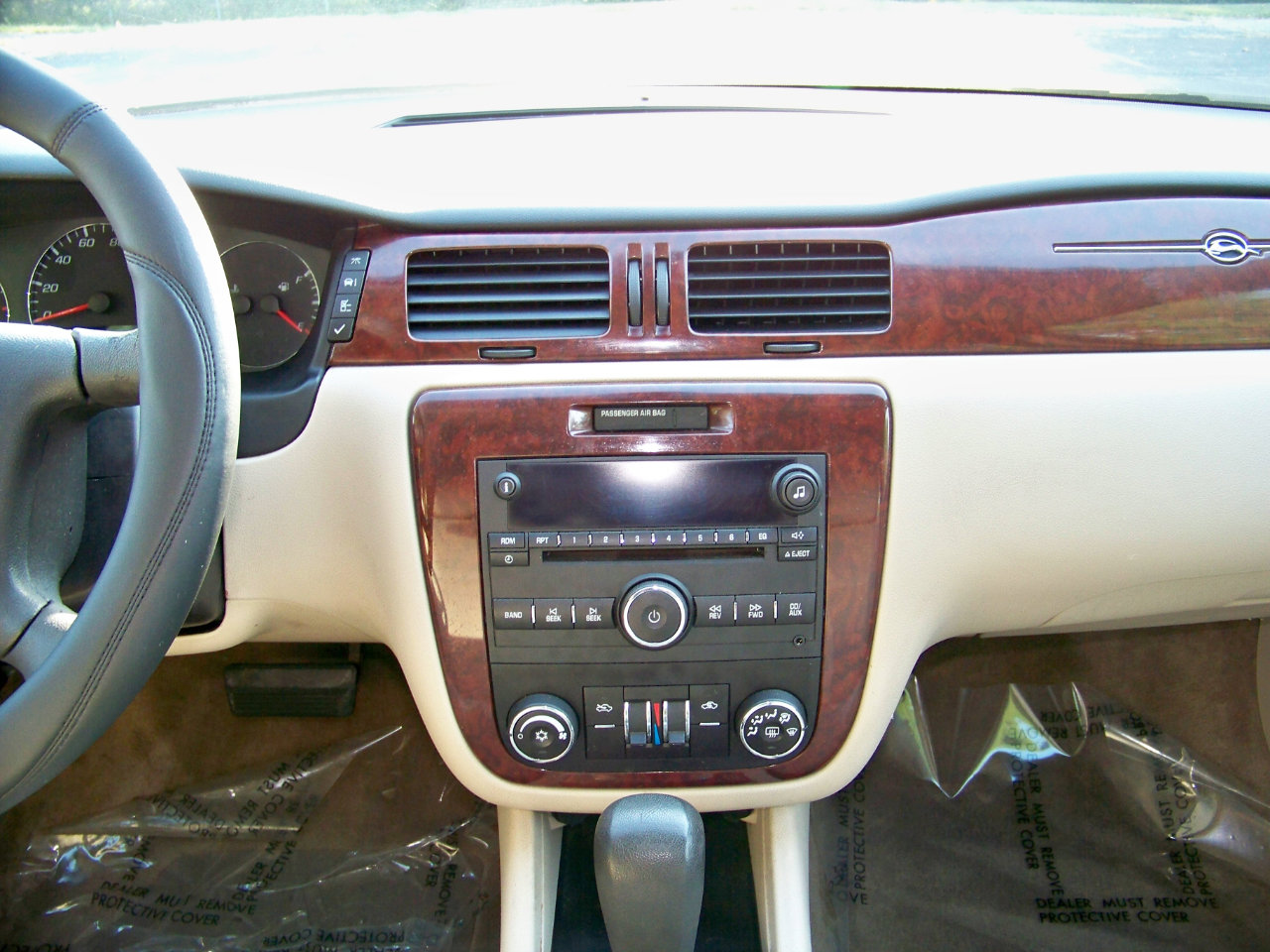 Used 2009 Chevrolet Impala LT image 21