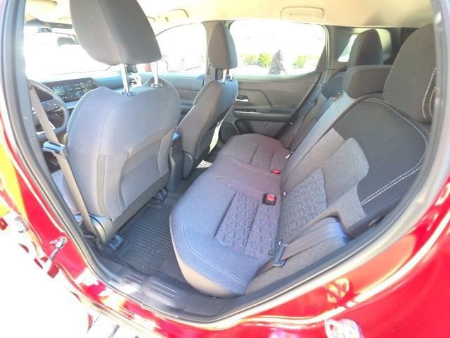 Used 2025 Nissan Kicks SV image 22