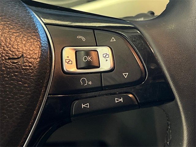 Used 2021 Volkswagen Passat 2.0T SE image 19