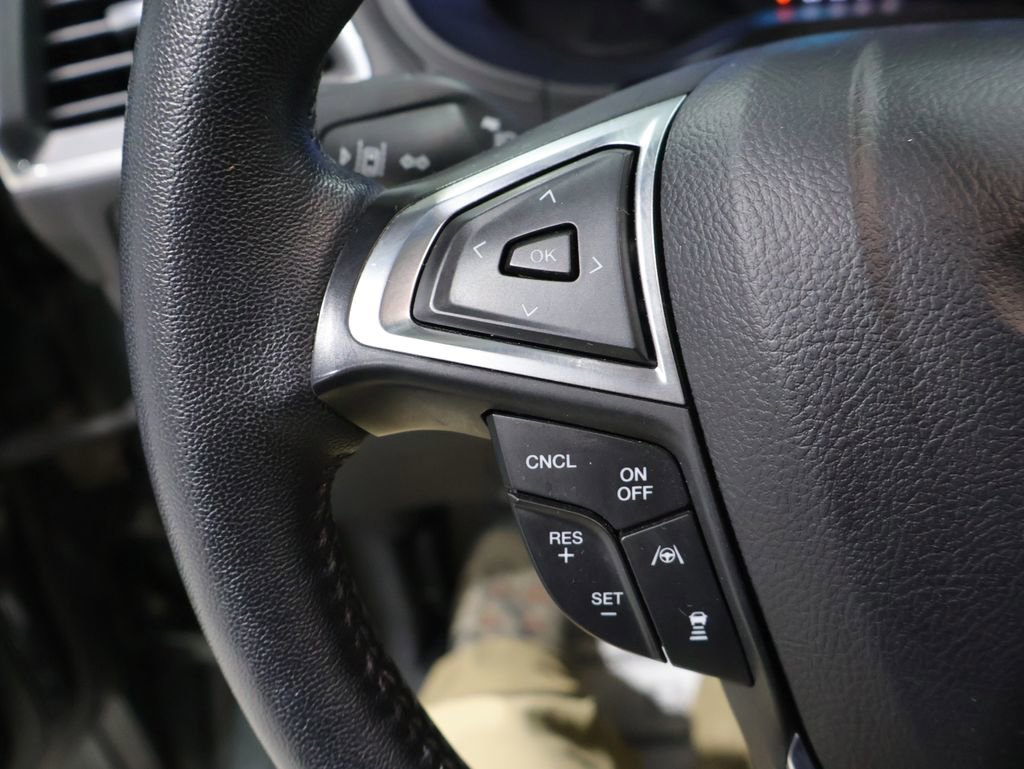 Used 2024 Ford Edge Titanium w/ Equipment Group 301A image 32