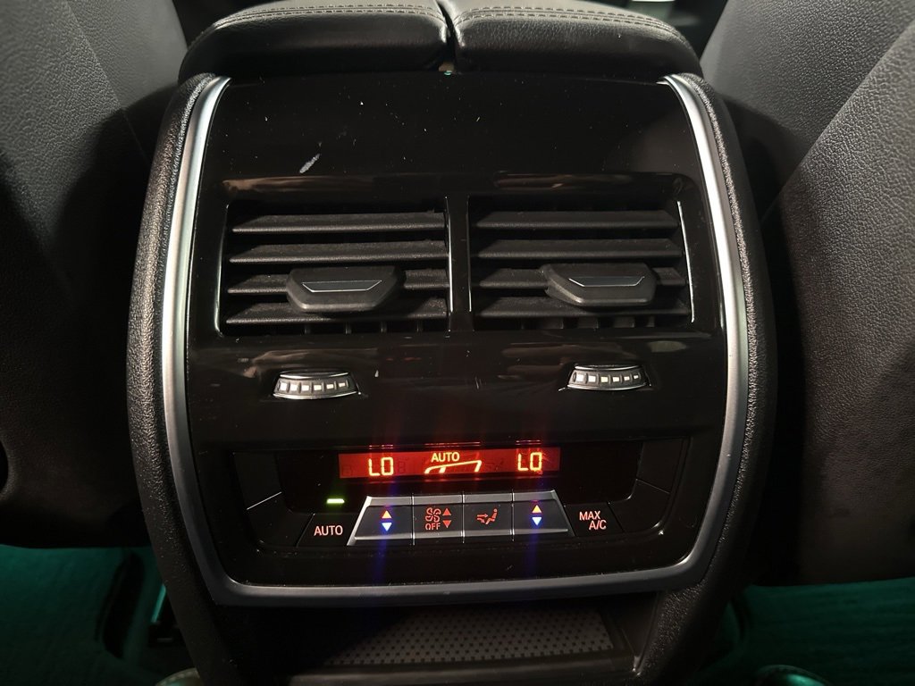 Used 2019 BMW X5 xDrive40i w/ Convenience Package image 32