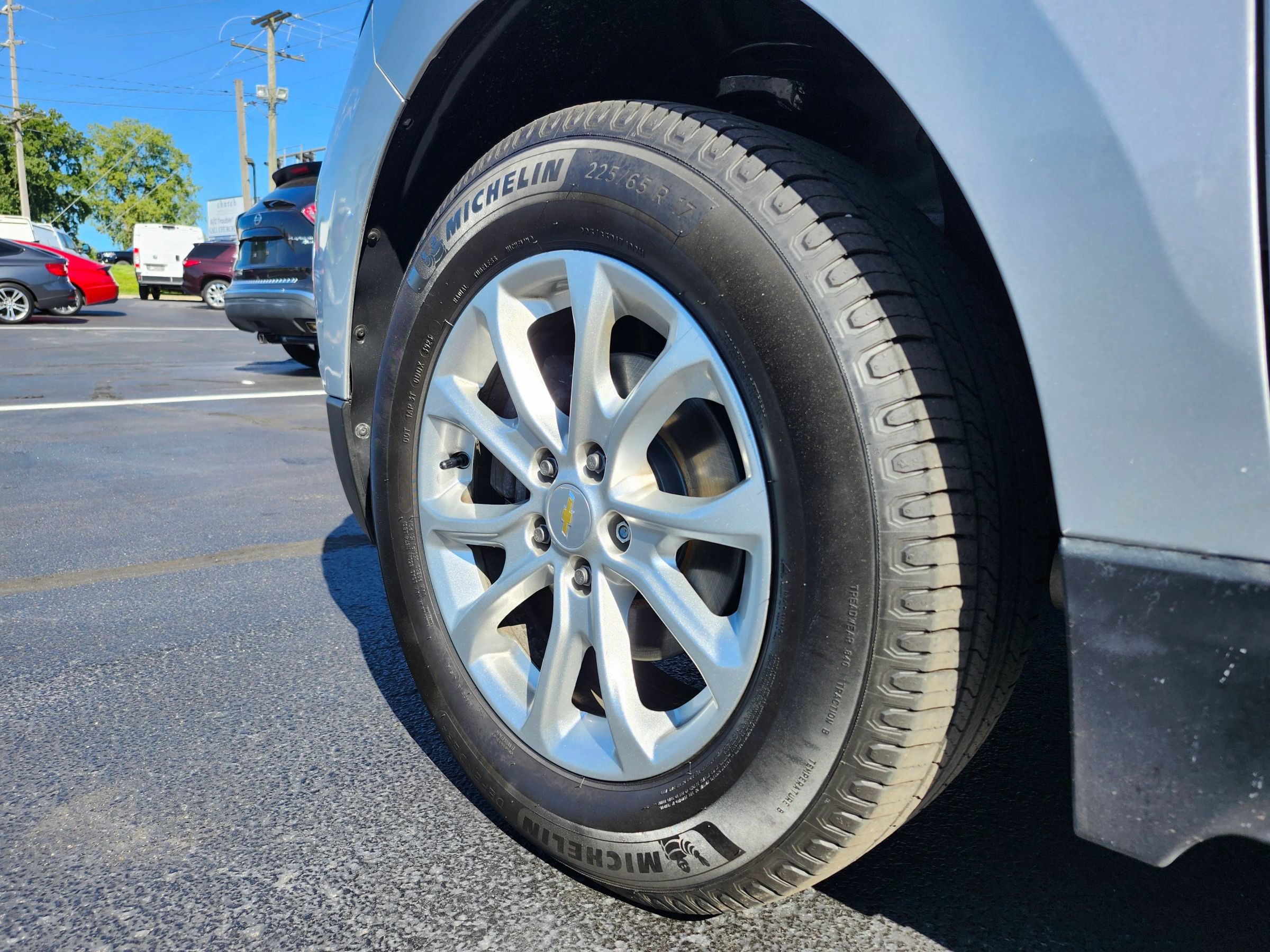 Used 2019 Chevrolet Equinox LT AWD/4WD image 33