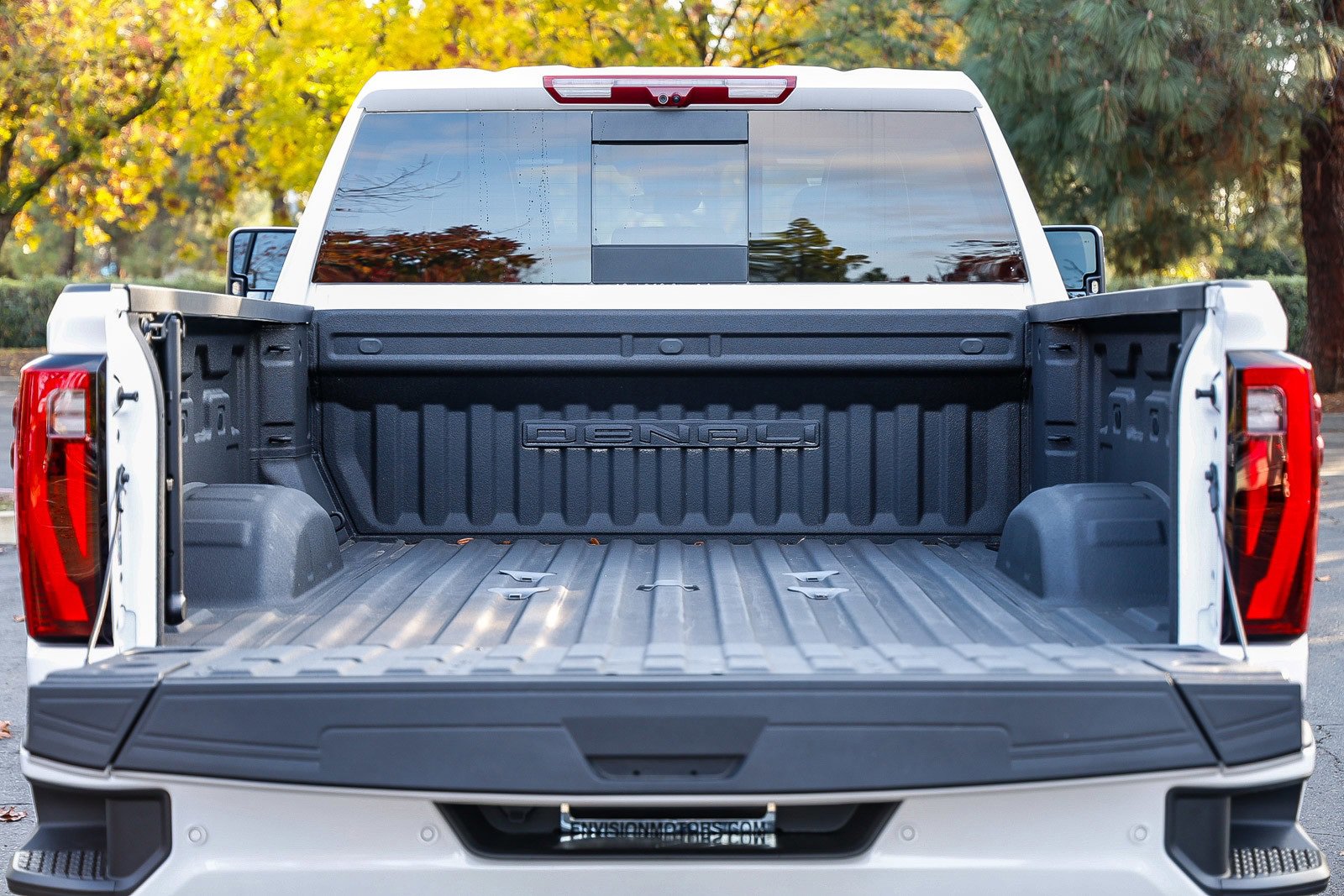 Used 2024 GMC Sierra 3500 Denali Ultimate image 28