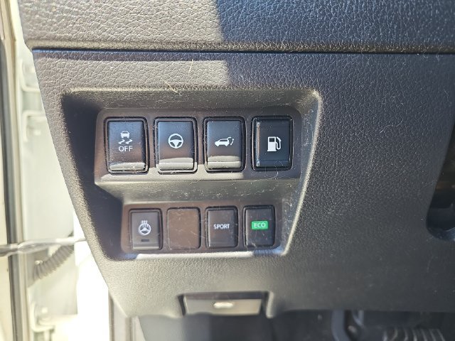 Used 2020 Nissan Rogue SL w/ Premium Package FWD image 31