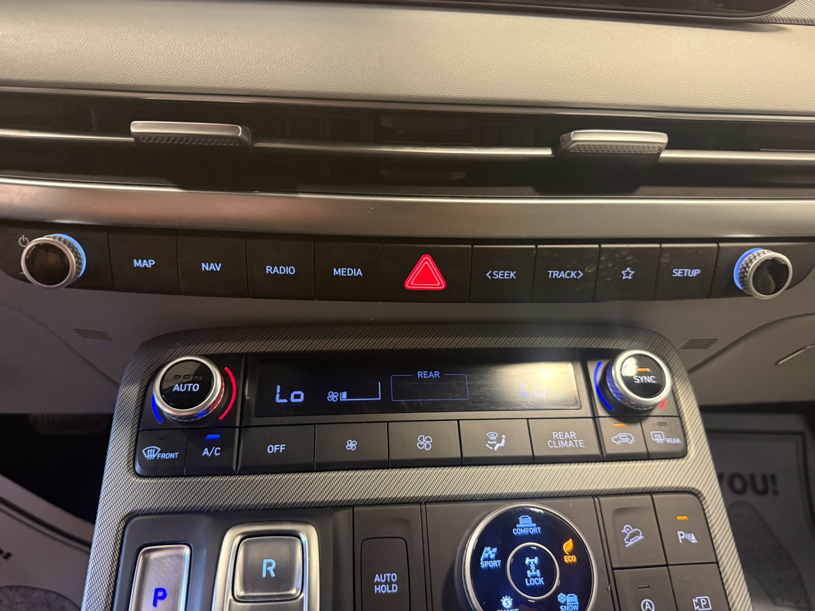 Used 2024 Hyundai Palisade SEL AWD/4WD image 39