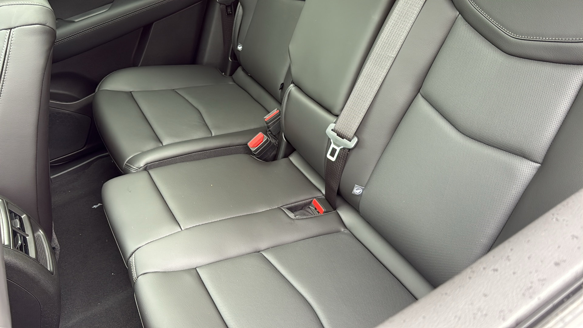 New 2026 Cadillac XT5 Premium Luxury w/ LPO, Floor Liner Package AWD/4WD image 31