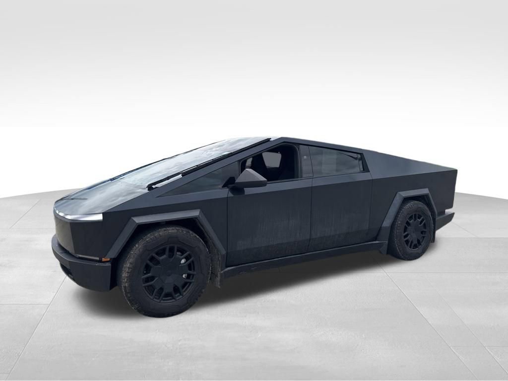 Used 2024 Tesla Cybertruck AWD Crew Cab image 2