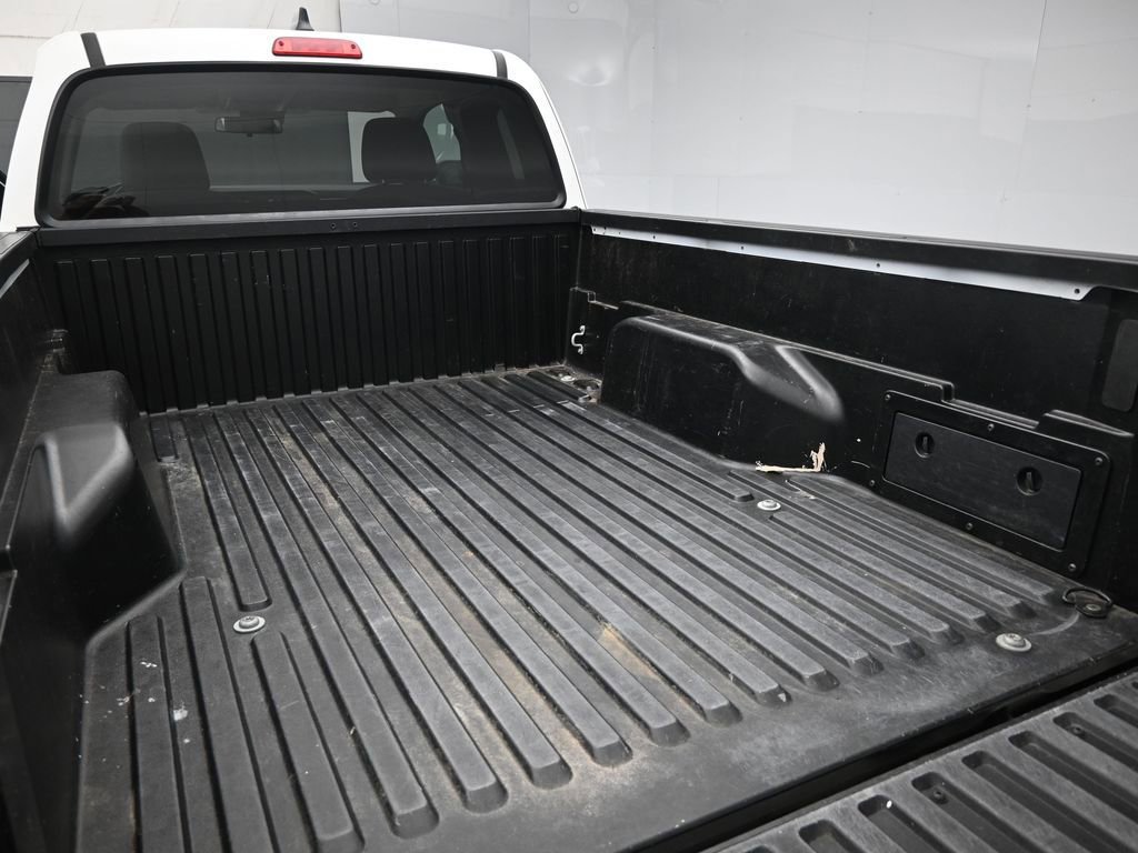Used 2021 Toyota Tacoma SR image 9
