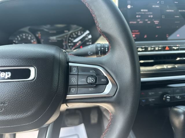 Used 2024 Jeep Compass Trailhawk AWD/4WD image 18