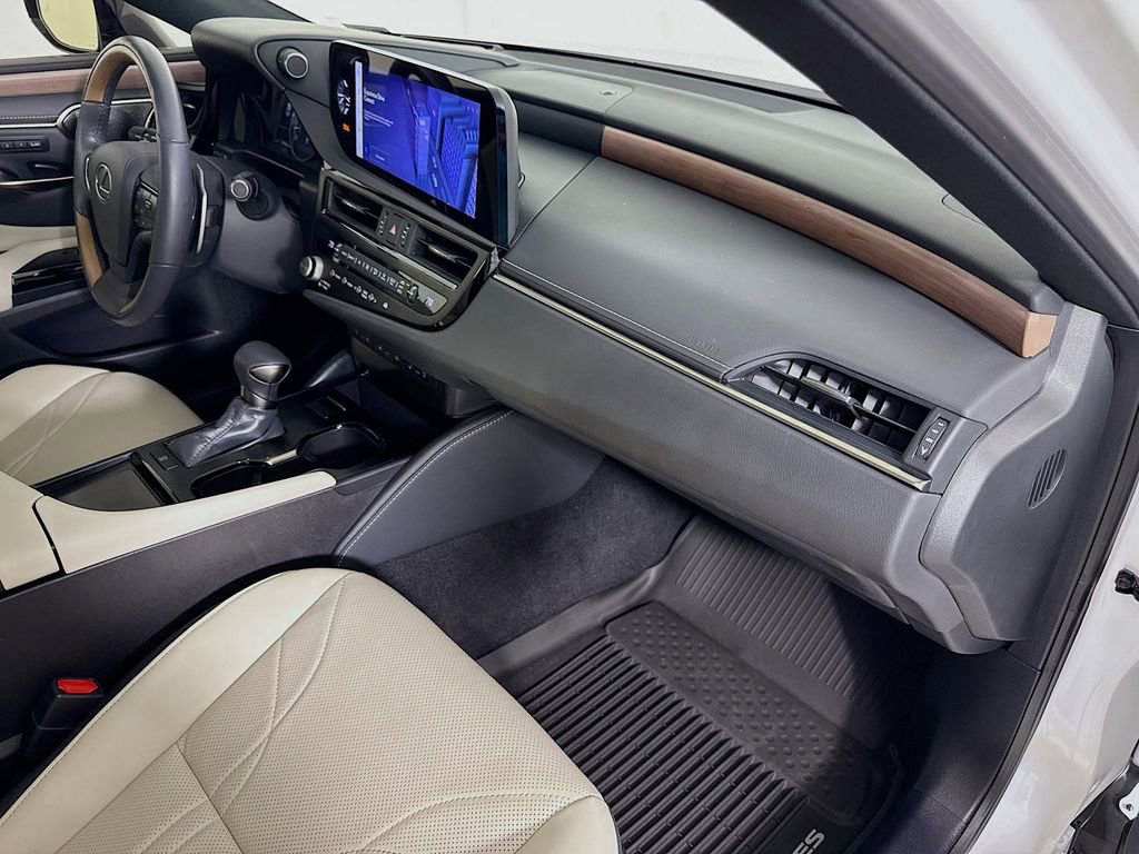 Certified 2024 Lexus ES 350 Ultra Luxury w/ Accessory Package (Z2) FWD image 31