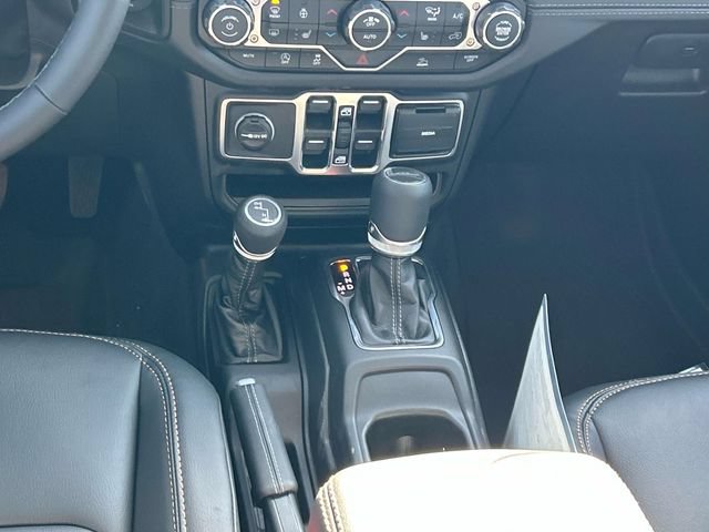 New 2026 Jeep Gladiator Mojave AWD/4WD image 16