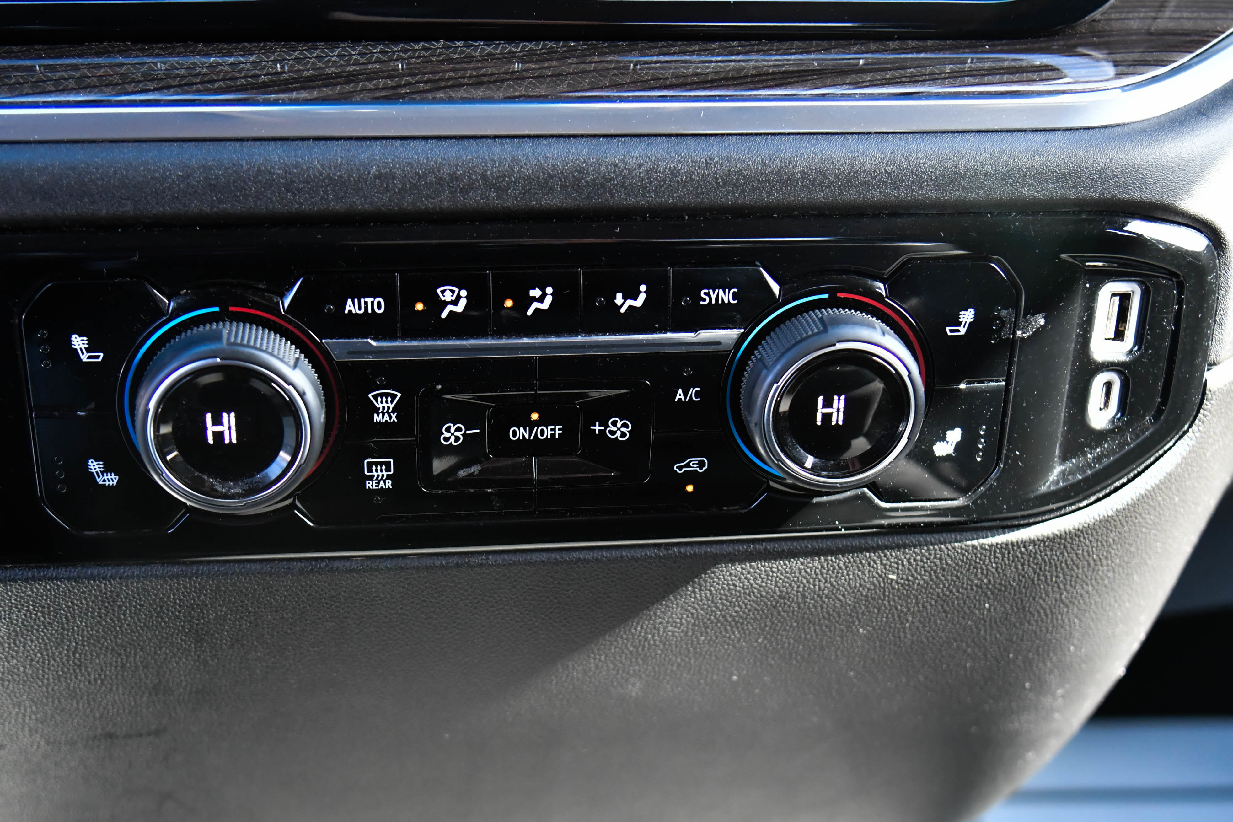 Used 2024 Chevrolet Silverado 1500 LT w/ Protection Package image 23