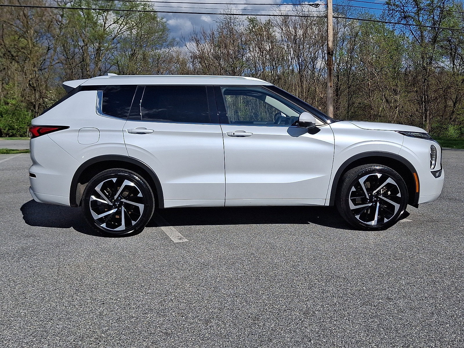 Used 2024 Mitsubishi Outlander SEL image 7