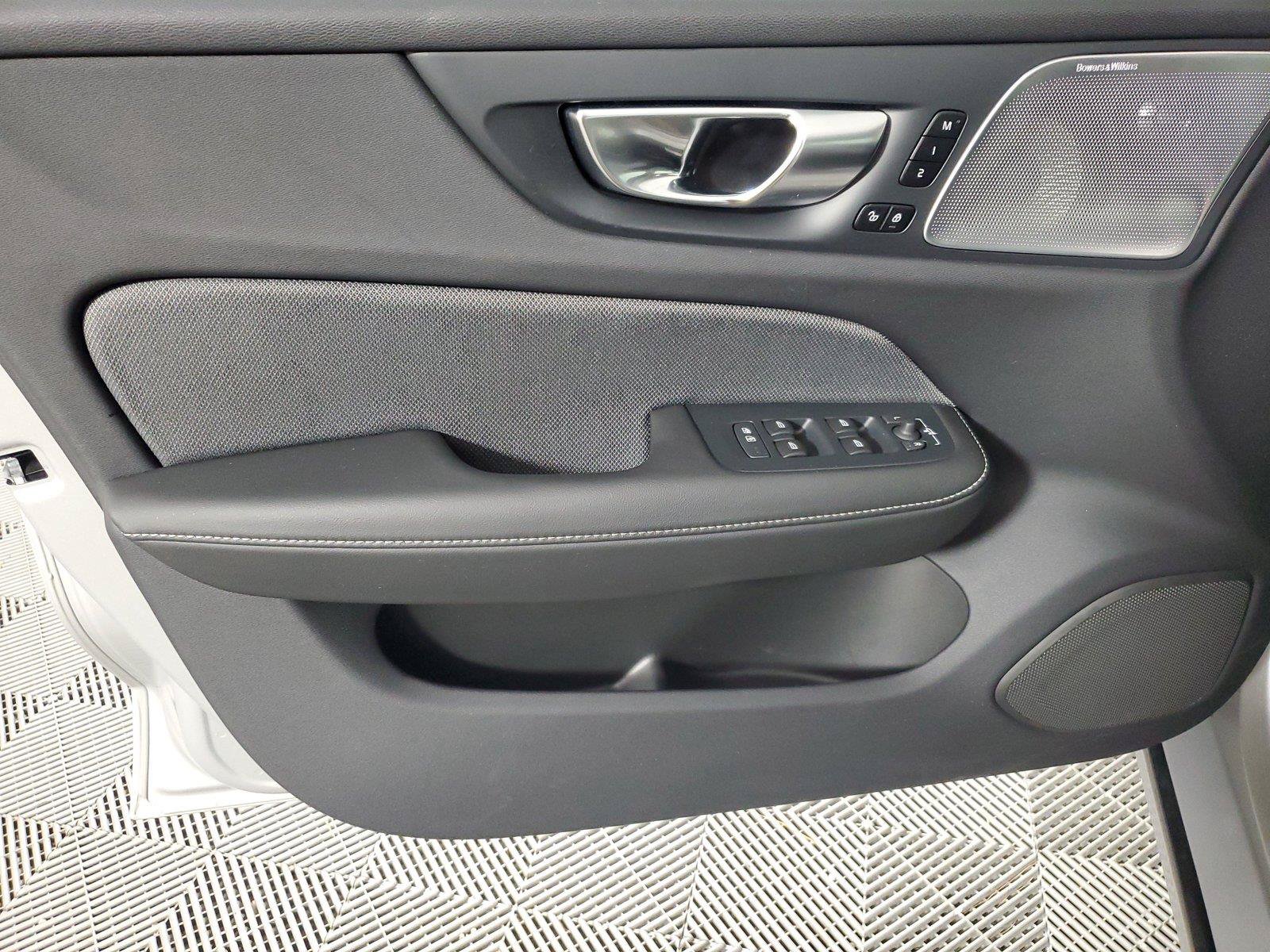 Certified 2024 Volvo V60 T8 Polestar AWD/4WD image 19