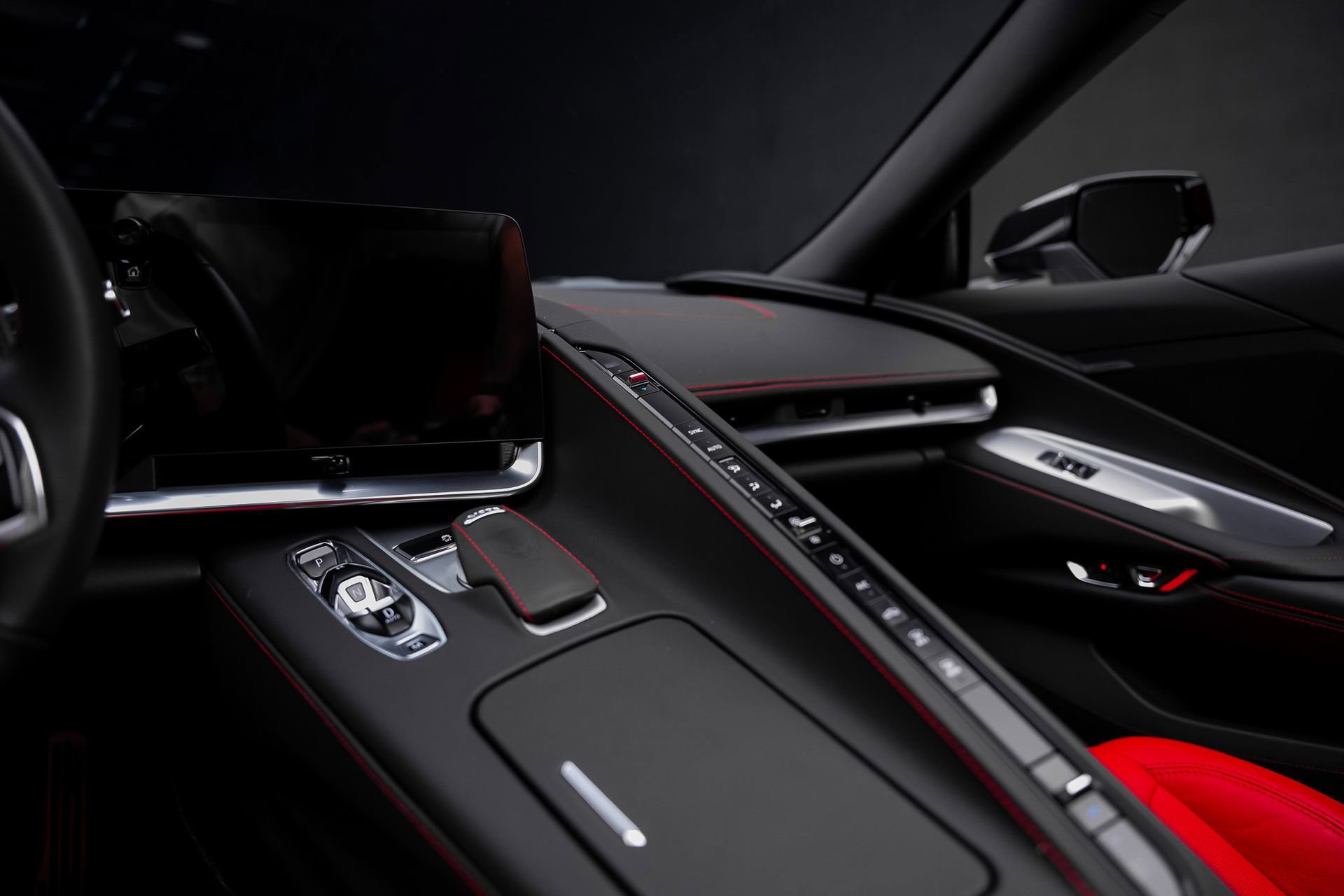 Used 2024 Chevrolet Corvette Stingray Coupe w/ 1LT image 44