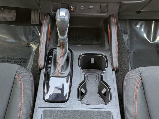 Used 2025 Nissan Frontier PRO-4X image 18