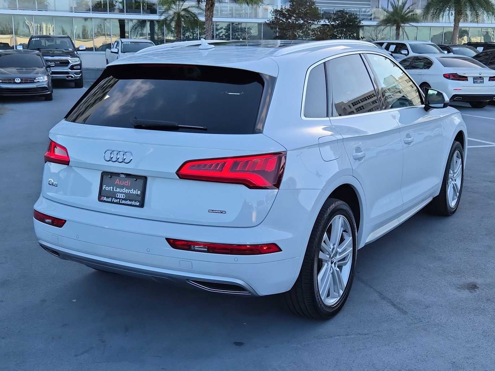 Used 2019 Audi Q5 2.0T Premium Plus w/ Premium Plus Package image 6