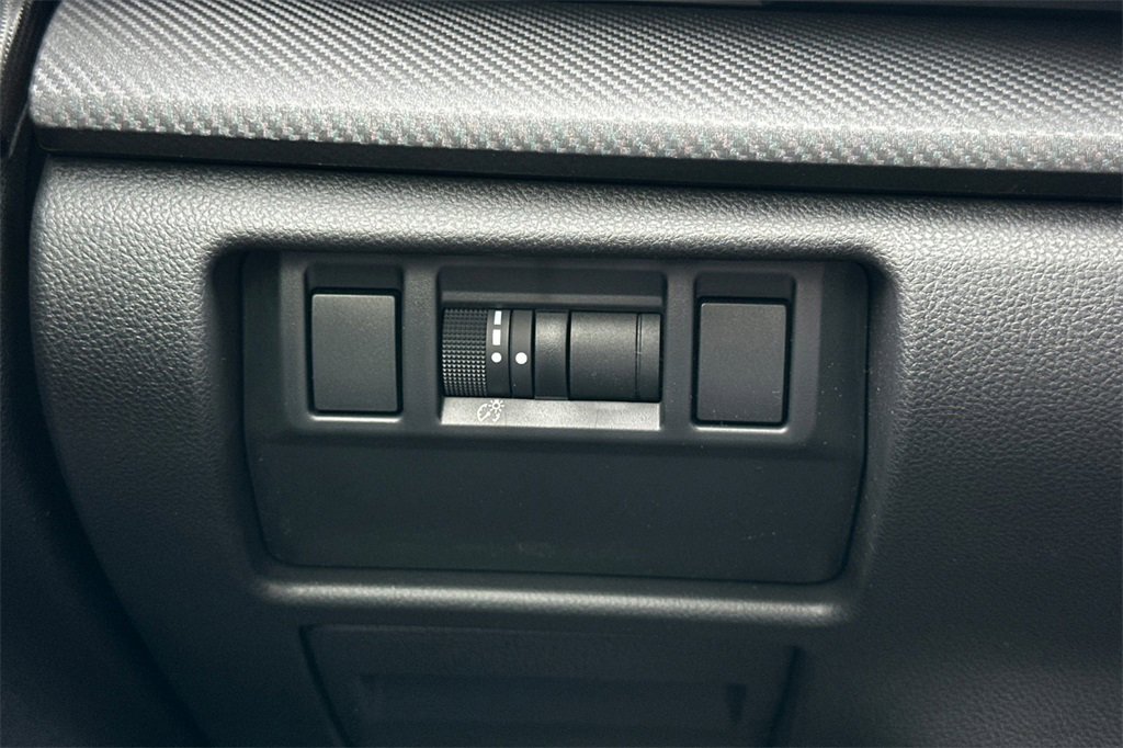 New 2025 Subaru Crosstrek 2.5i Limited w/ Crosstrek Mirror Package image 33