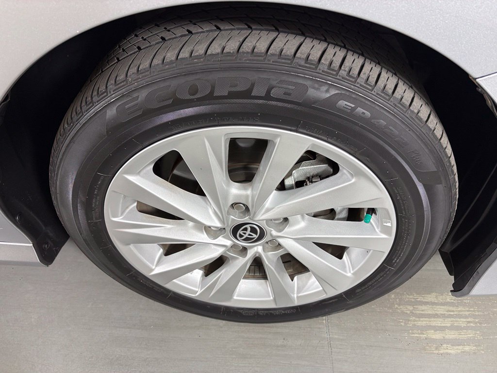 Used 2024 Toyota Camry LE FWD image 10