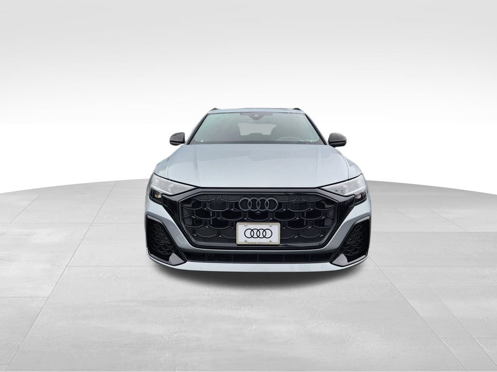 Used 2024 Audi SQ8 Prestige AWD/4WD image 2