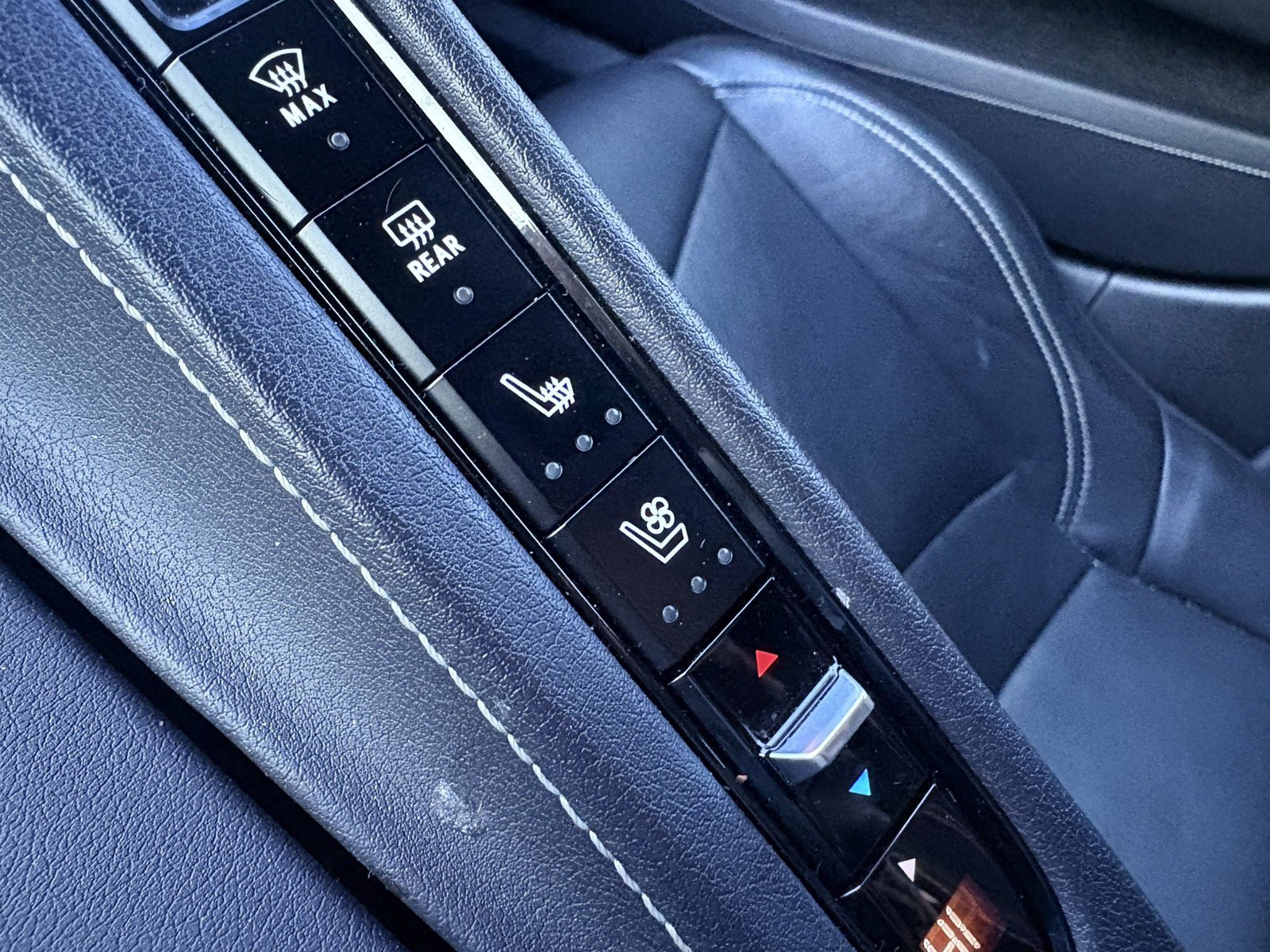 Used 2021 Chevrolet Corvette Stingray Preferred Cpe w/ Battery Protection Package image 31