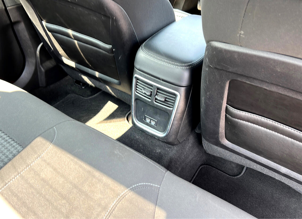 Used 2022 Dodge Charger GT image 20