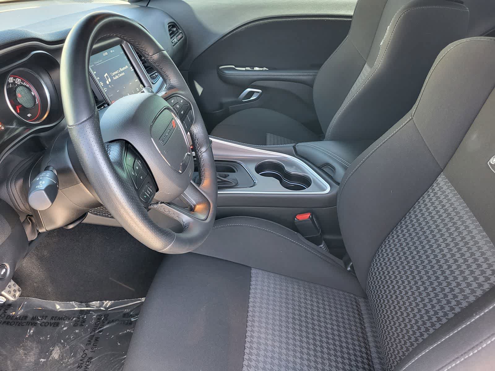 Used 2022 Dodge Challenger R/T Scat Pack RWD image 27
