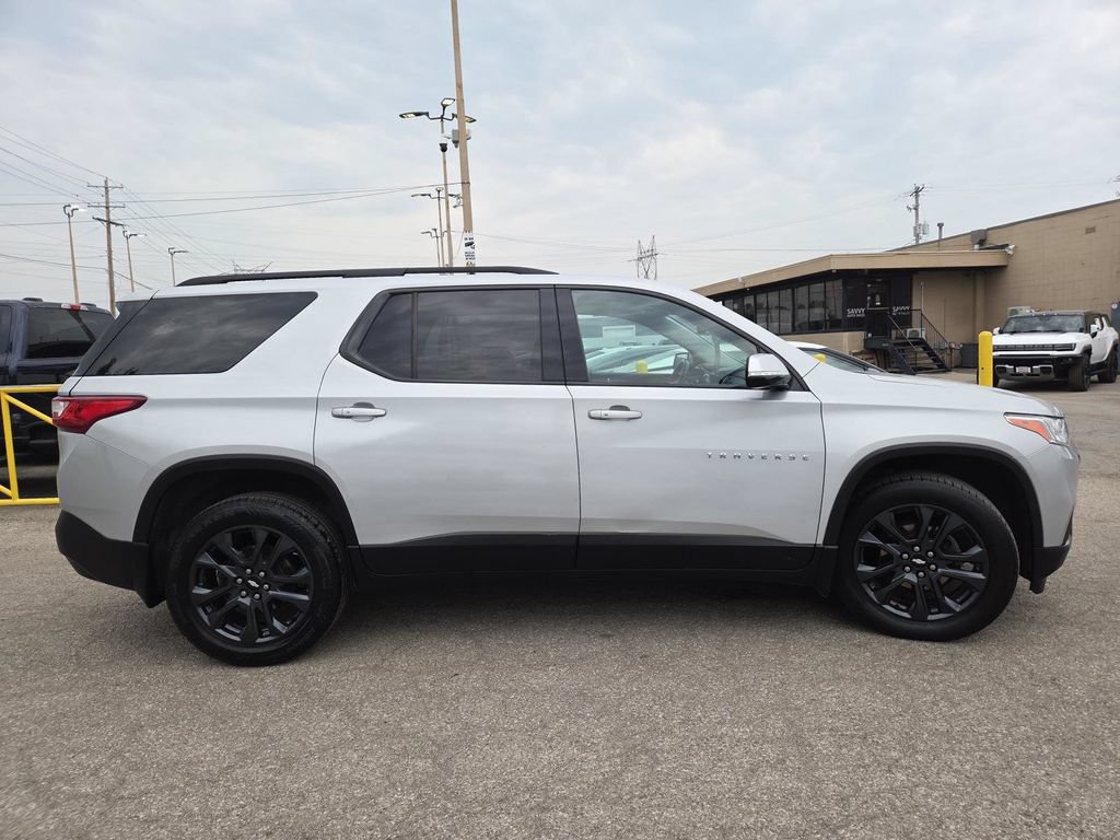 Used 2019 Chevrolet Traverse RS FWD image 17