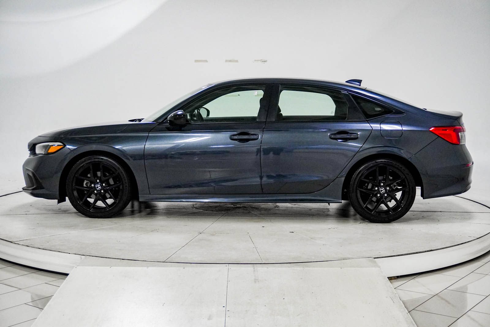 Used 2024 Honda Civic Sport image 5