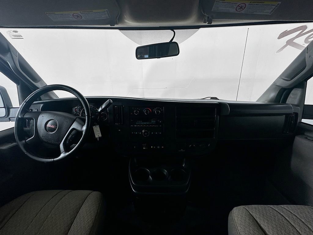 Used 2023 GMC Savana 2500 w/ Driver Convenience Package image 10