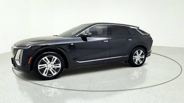 Used 2024 Cadillac Lyriq Tech AWD/4WD image 4