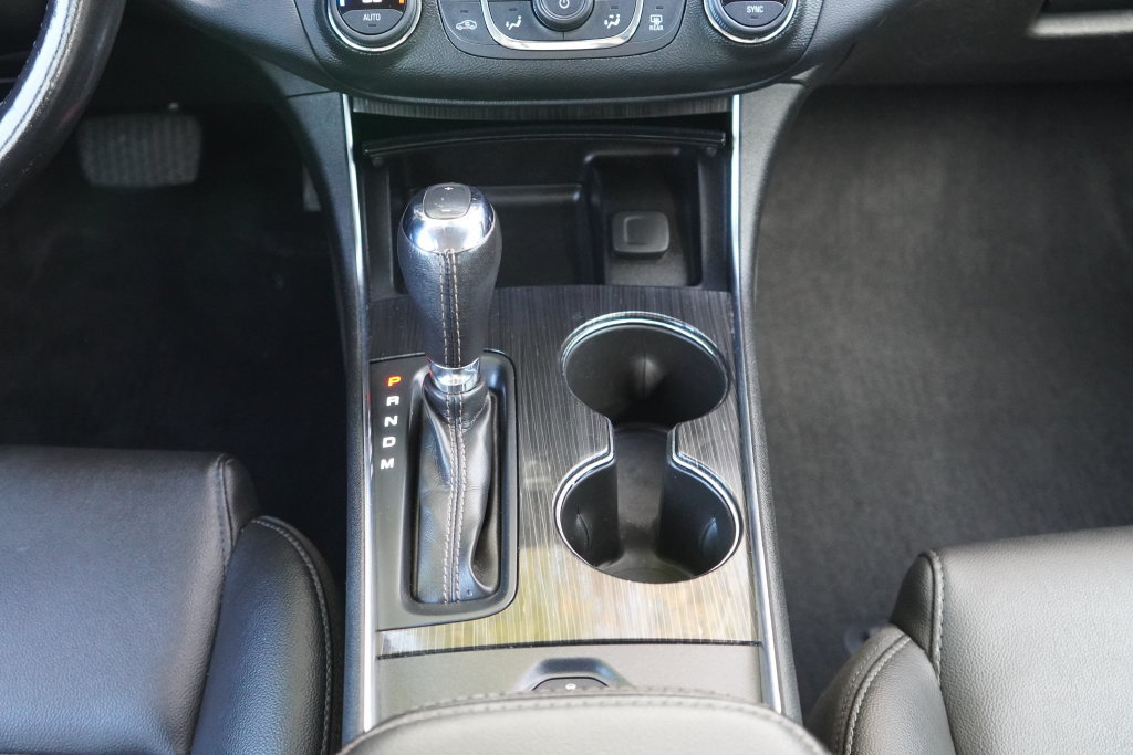Used 2019 Chevrolet Impala LT FWD image 20