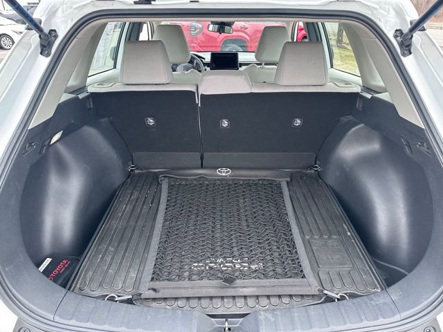 Used 2023 Toyota Corolla Cross L image 10