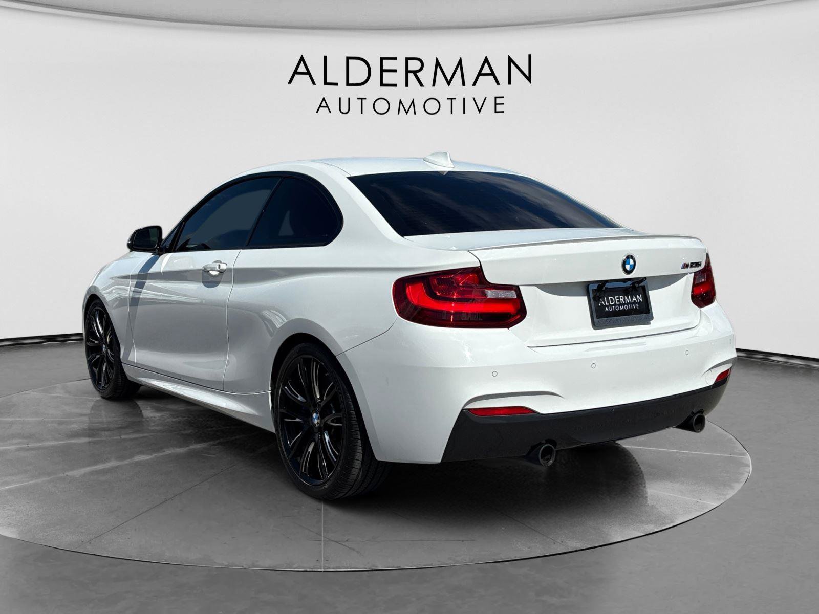 Used 2015 BMW M235i Coupe w/ Premium Package RWD image 3