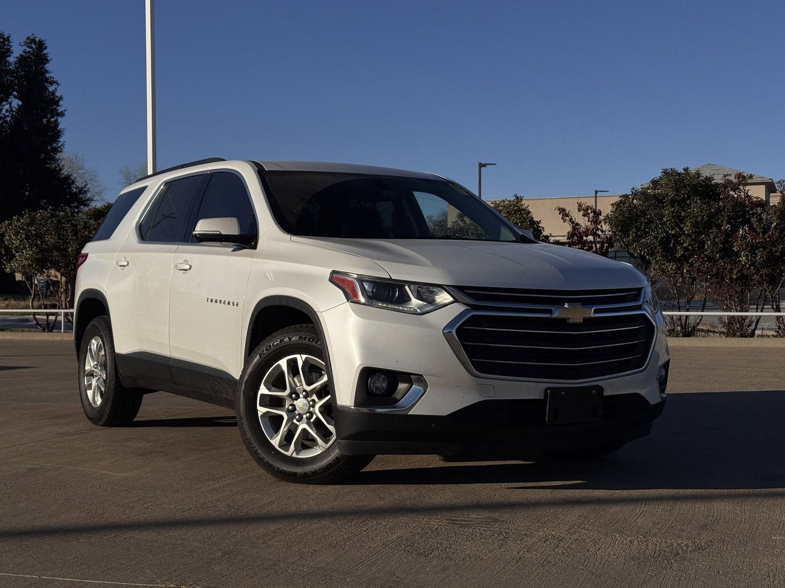 Used 2019 Chevrolet Traverse LT image 6