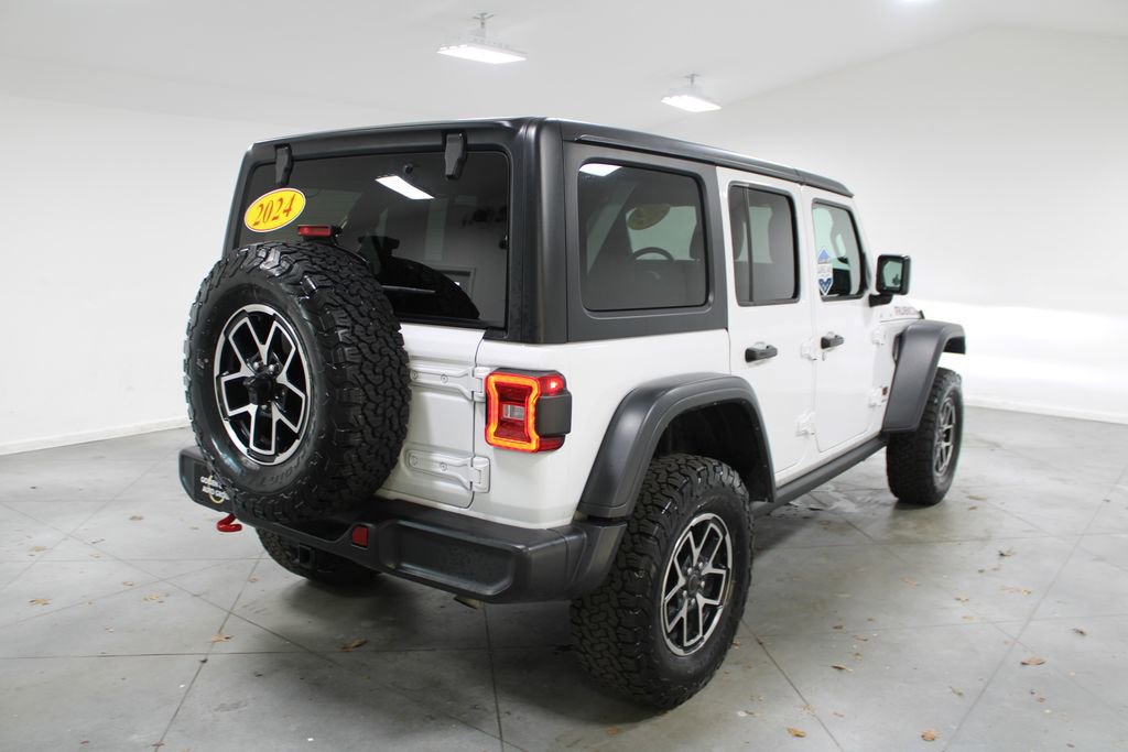 Used 2024 Jeep Wrangler Unlimited Rubicon image 9